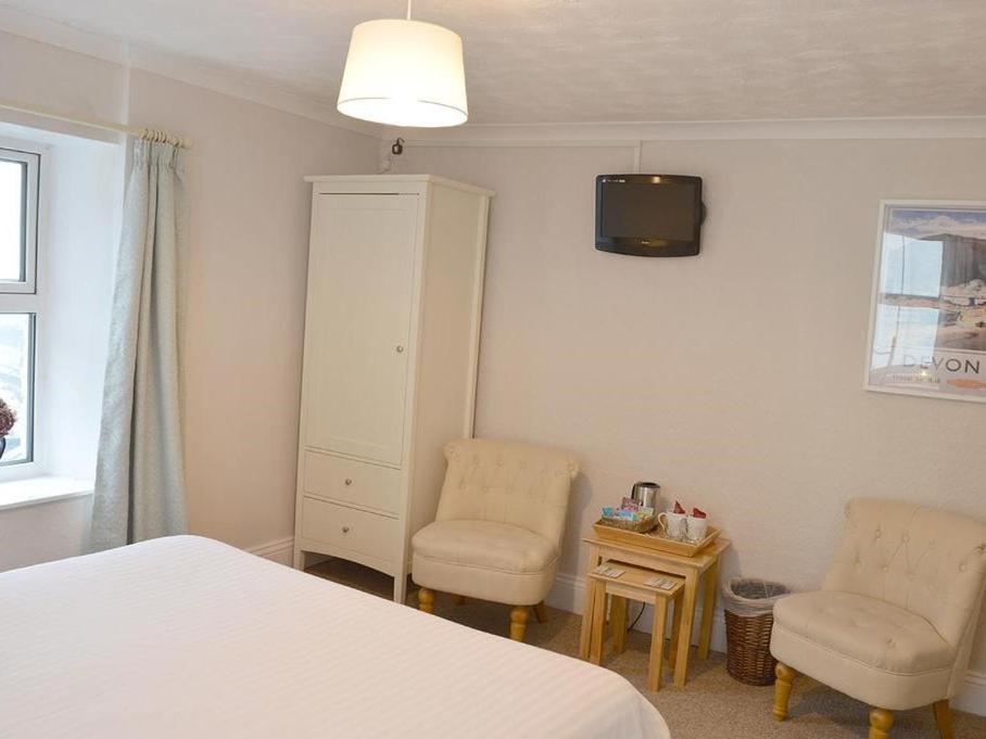 East Lyn House Bed & Breakfast Линмут Стая снимка