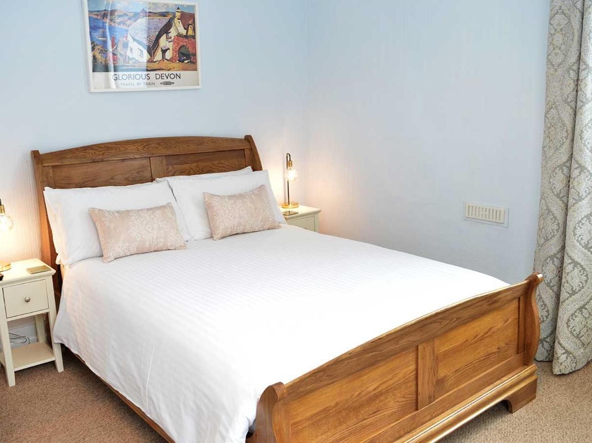 East Lyn House Bed & Breakfast Линмут Стая снимка